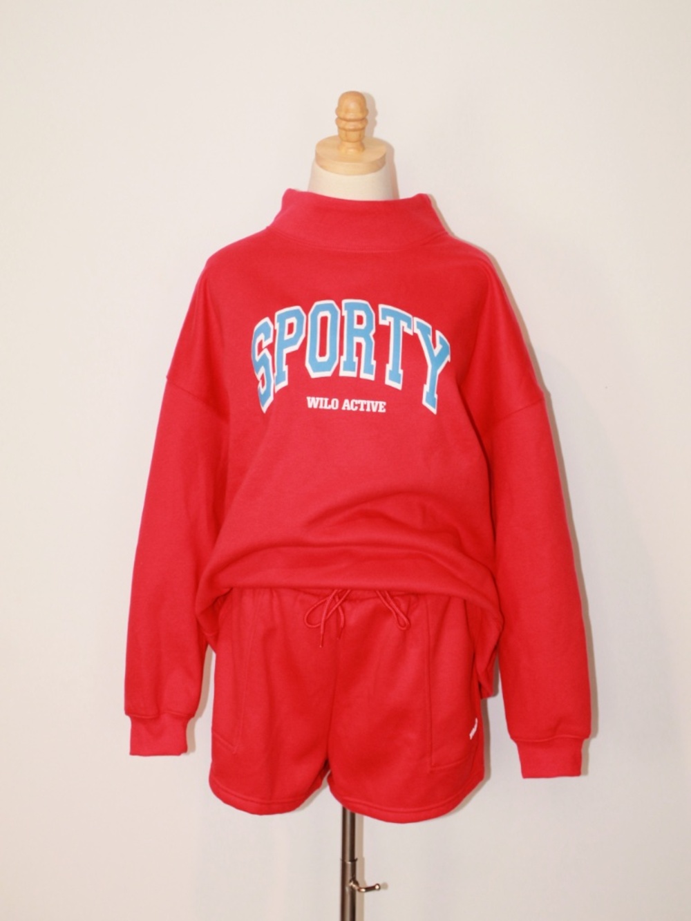 Wilo The Label Women's Two Piece Sporty Set